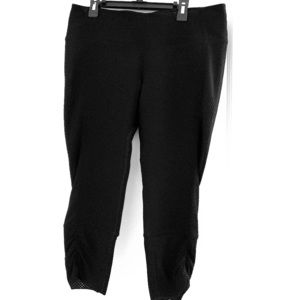 Mpg size L new never worn leggings